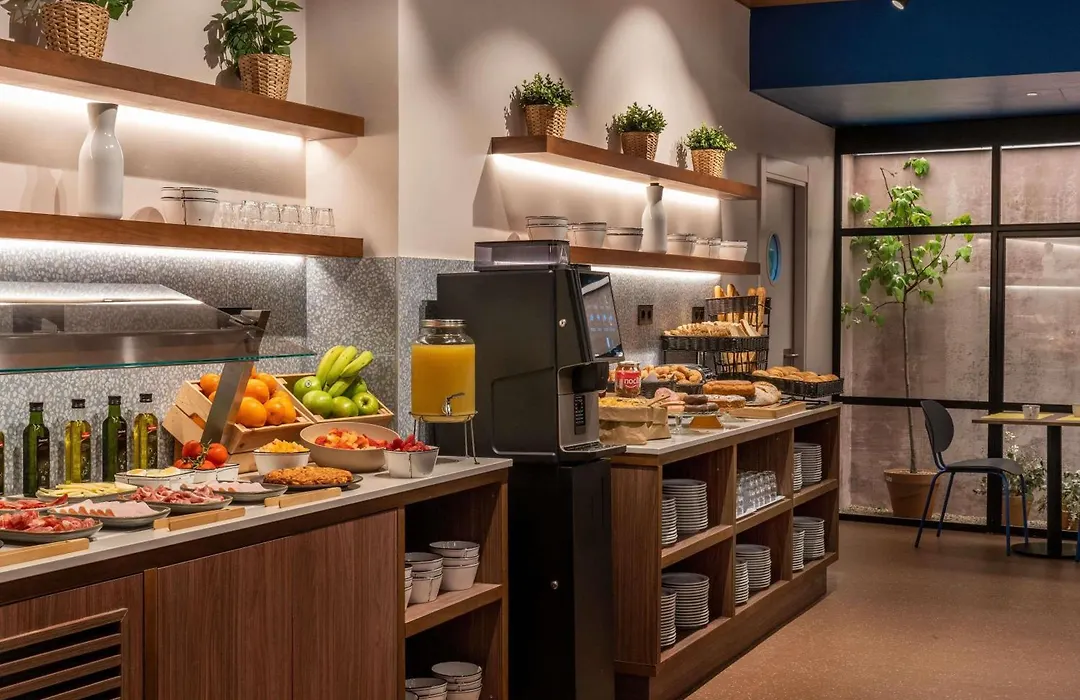 Ibis Styles Zaragoza Centro-1